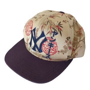 RARE Yankees New York Hat Asian Japanese‎ Gold Embroidered Logo Vintage